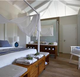 Selection of 3 & 4 bedroom villas with pool near Chania, sleeps 6-8